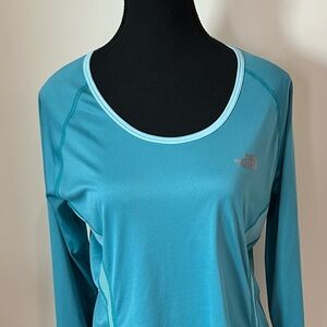 THE NORTH FACE Woman's Mia Long-Sleeve T-Shirt